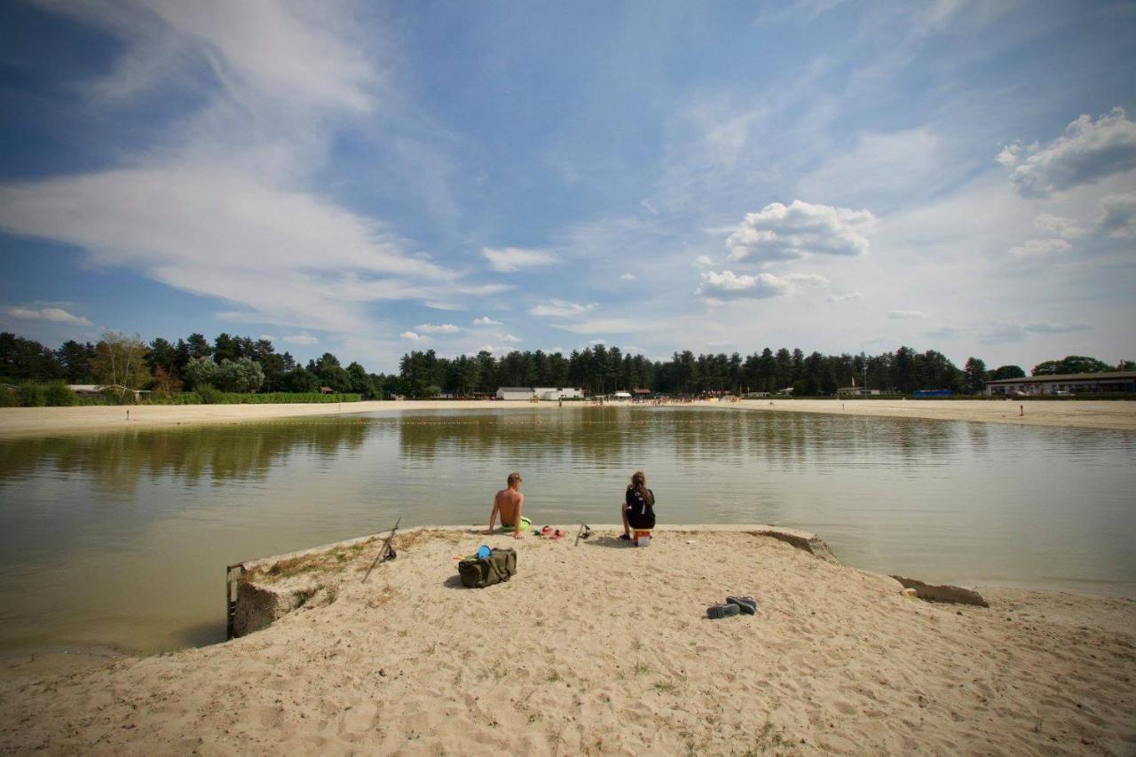 Luxe Vakantiehuis In Het Bos Overbroek Екстериор снимка
